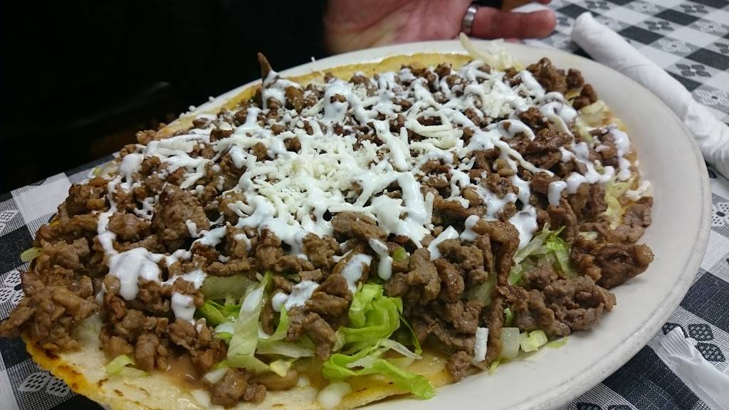 Los Jarritos | restaurant | 110 N Dupont Hwy, New Castle, DE 19720, USA | 3023221555 OR +1 302-322-1555