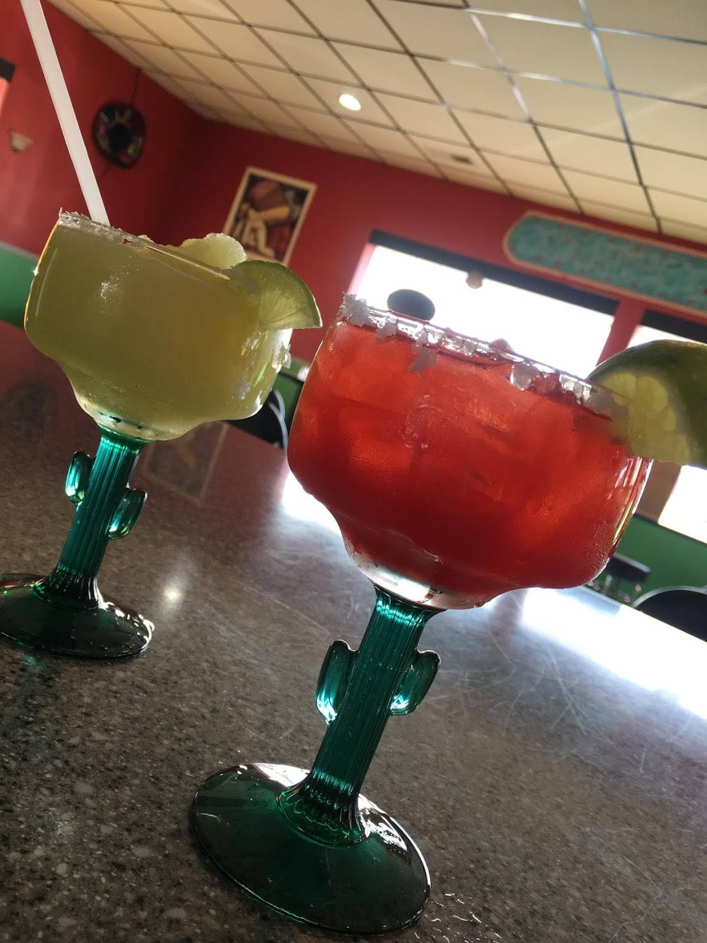 Victor’s Mexican Restaurant | restaurant | 602 US-69, Huxley, IA 50124, USA | 5155974639 OR +1 515-597-4639