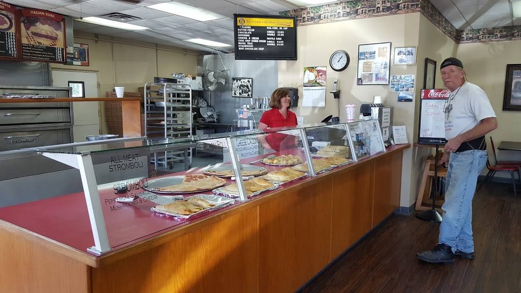 Sorrento Pizzeria & Restaurant | restaurant | 2977 Duff Rd, Lakeland, FL 33810, USA | 8638594911 OR +1 863-859-4911