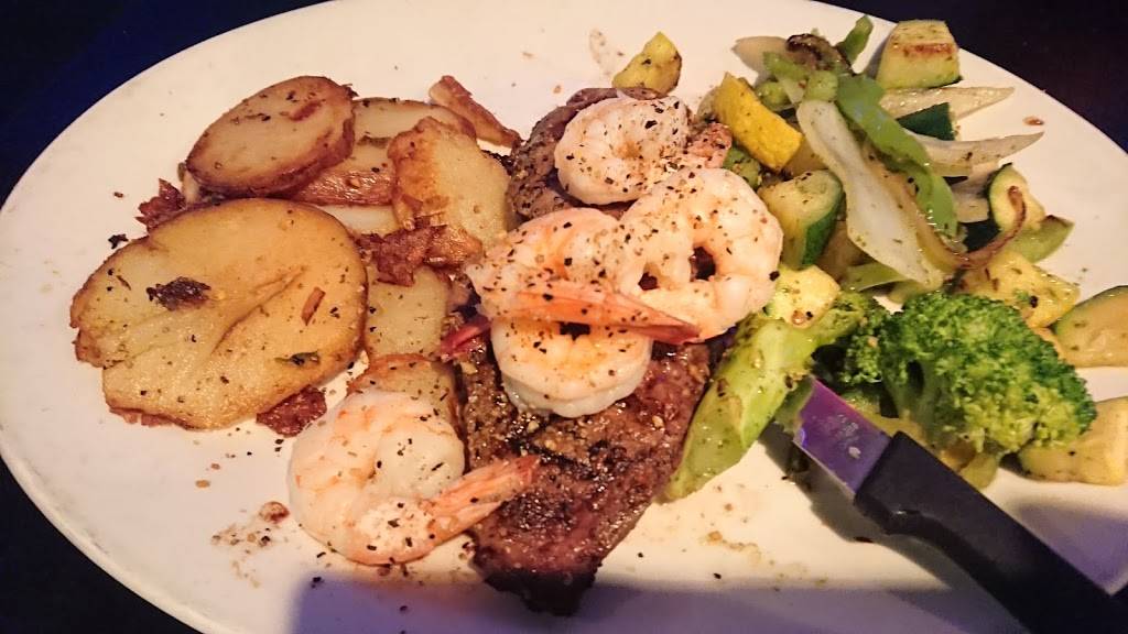 Steves Greenhouse Grill | restaurant | 139 E Adams St, Phoenix, AZ 85004, USA | 6022522742 OR +1 602-252-2742