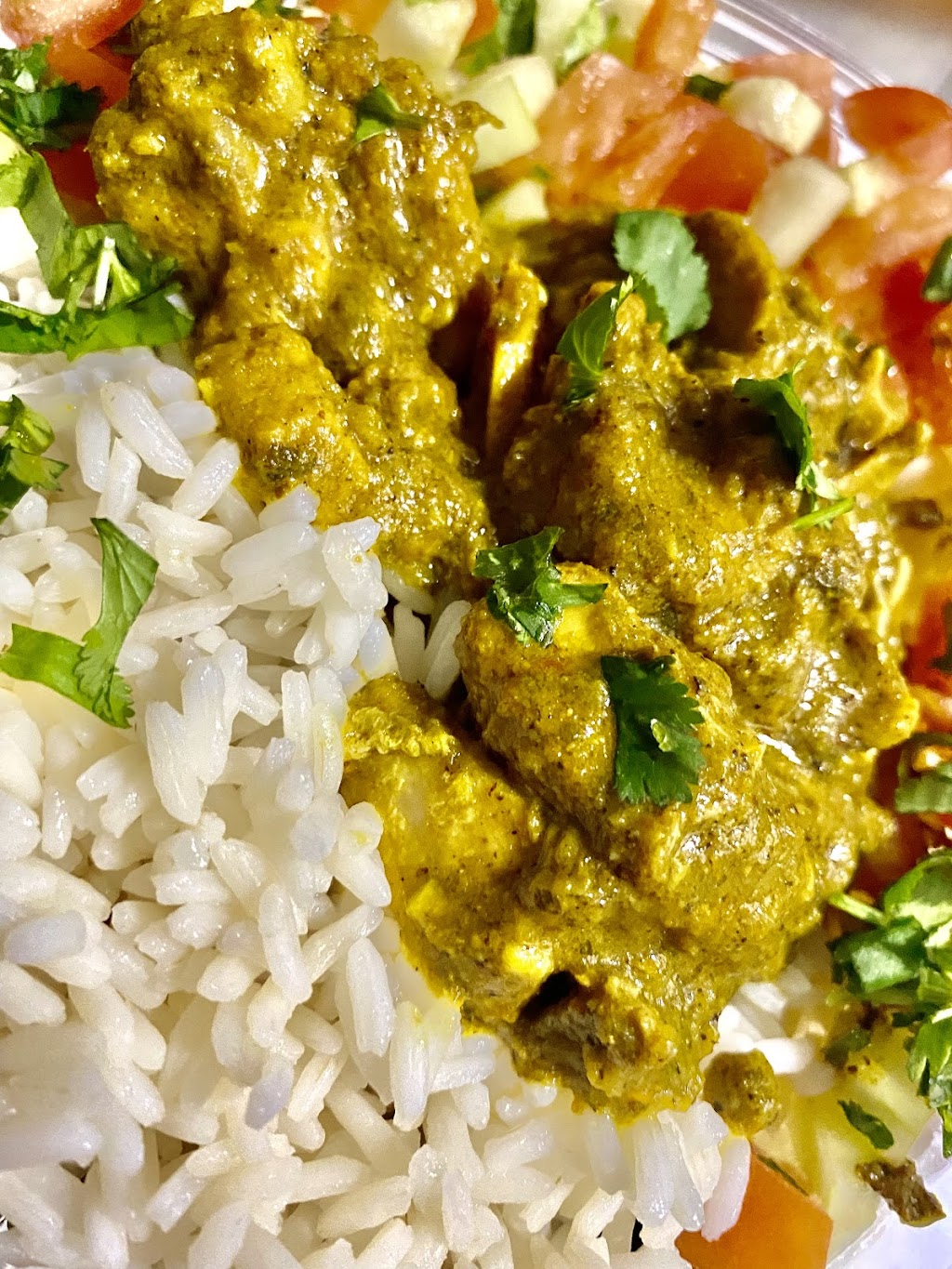 D’s Roti & Trini Cuisine | restaurant | 2537 S Wabash Ave, Chicago, IL 60616, USA | 3128412778 OR +1 312-841-2778