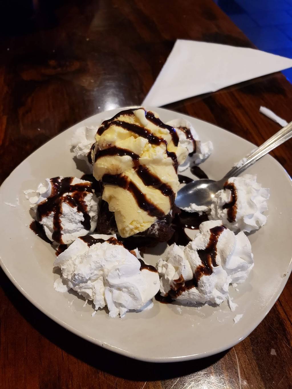 Agavos Cocina & Tequila | restaurant | 2924 Walnut Grove Rd, Memphis, TN 38111, USA | 9014339345 OR +1 901-433-9345