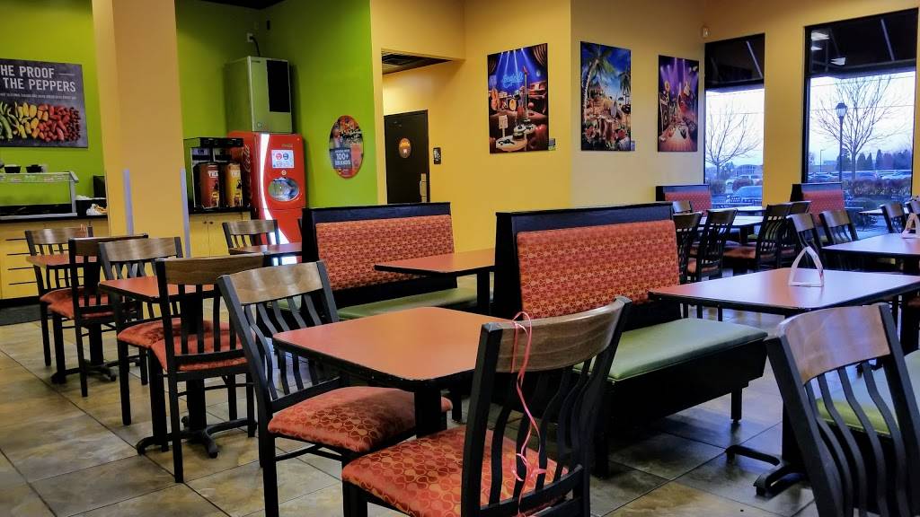 Moes Southwest Grill | restaurant | 4652 Chamberlain Ln, Louisville, KY 40241, USA | 5024253330 OR +1 502-425-3330