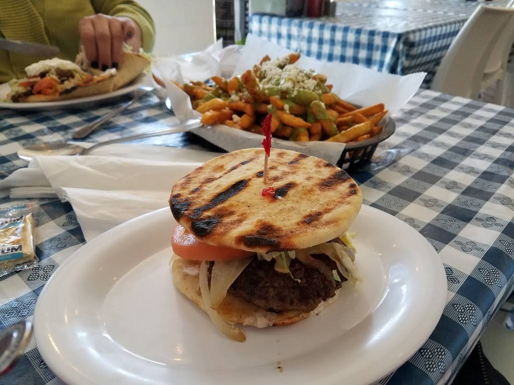 The Greek Spot Cafe & Grill | restaurant | 726 E Broadway, Milford, CT 06460, USA | 2036933970 OR +1 203-693-3970