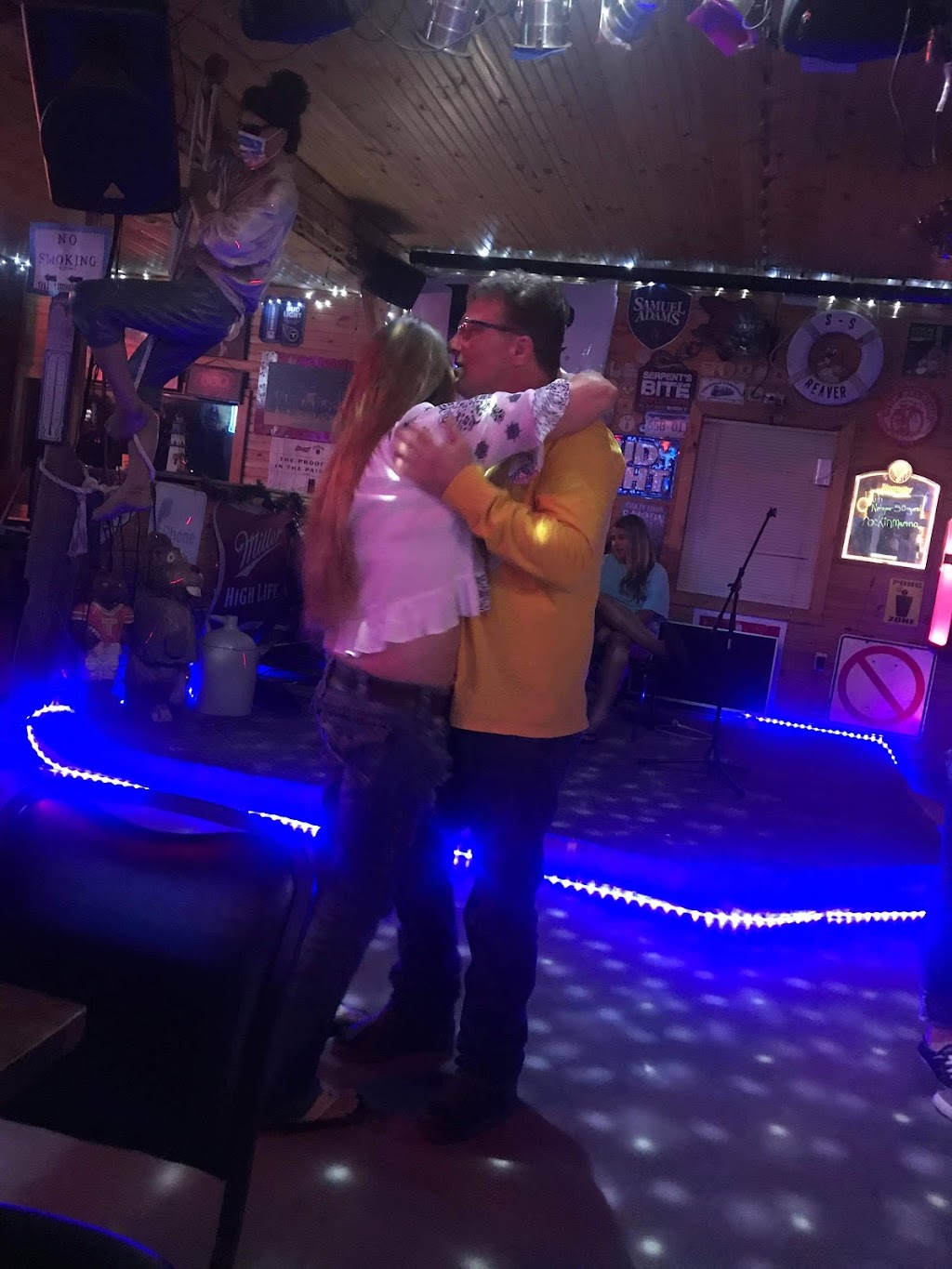 Beaver Dam Restaurant & Marina | restaurant | 1280 Lodge Rd, Camden, TN 38320, USA | 7315845338 OR +1 731-584-5338