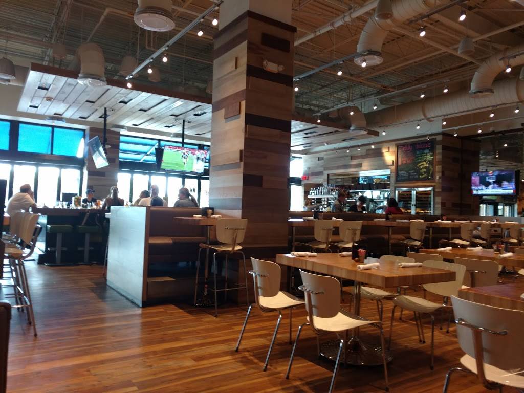 Zinburger Wine & Burger Bar | restaurant | 6000 Glades Road, Town Center, Boca Raton, FL 33431, USA | 5613933252 OR +1 561-393-3252