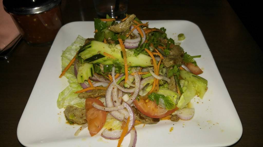 Thai Chili | restaurant | 1007 Calimesa Blvd # A, Calimesa, CA 92320, USA | 9097951288 OR +1 909-795-1288