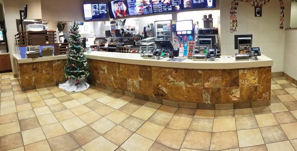 McDonalds | cafe | 2616 West 53rd St N, Wichita, KS 67204, USA | 3168329646 OR +1 316-832-9646