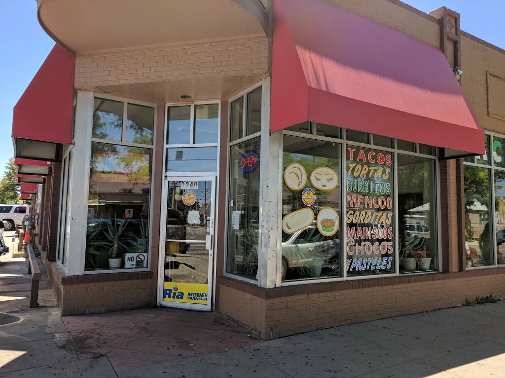 Tacos El Ranchito | restaurant | 2240 Bruce Randolph Ave, Denver, CO 80205, USA | 3032950006 OR +1 303-295-0006