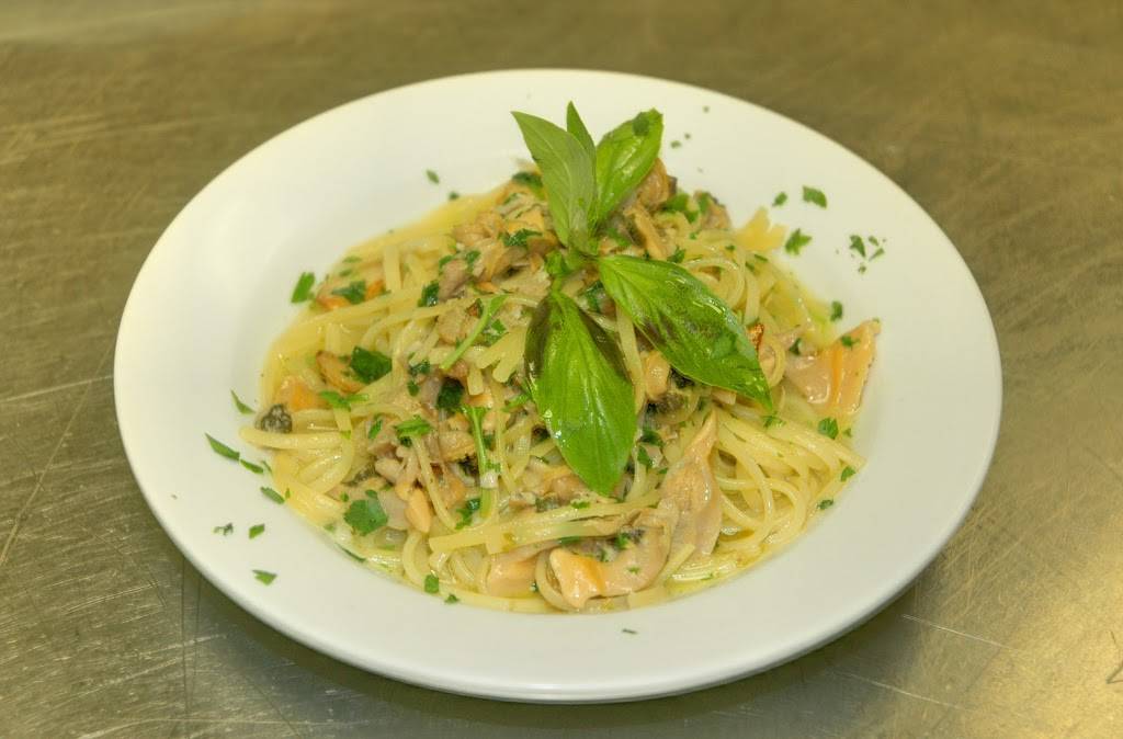 Barosa | restaurant | 106 Main St, Mineola, NY 11501, USA | 5168777850 OR +1 516-877-7850