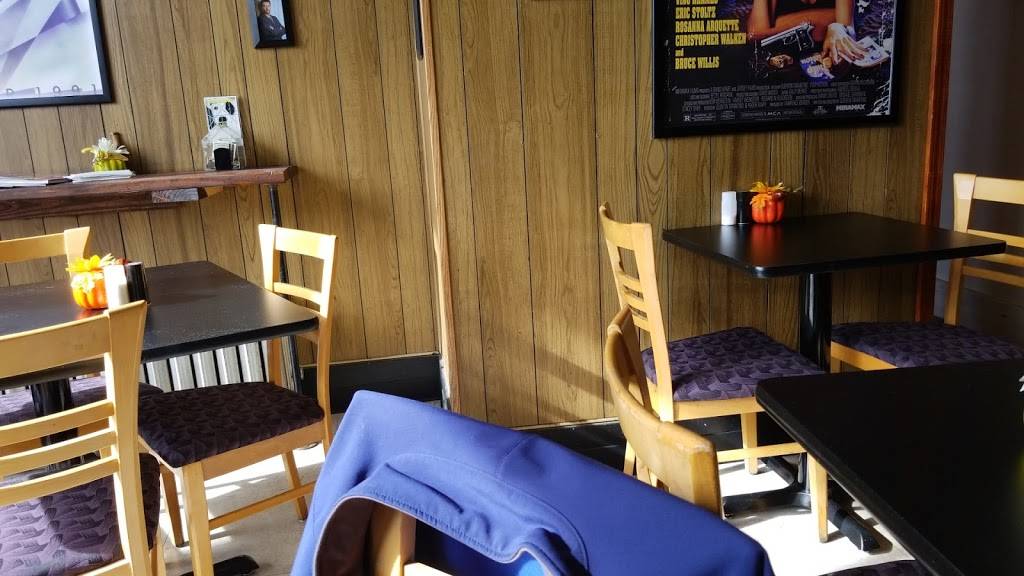 Showtime Eatery | meal takeaway | 114 W Main St, Barrington, IL 60010, USA | 2245172055 OR +1 224-517-2055