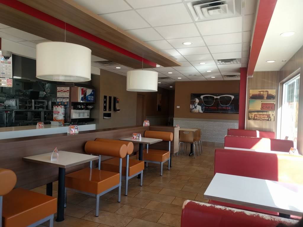 KFC | restaurant | 3550 W Thunderbird Rd, Phoenix, AZ 85053, USA | 6028637985 OR +1 602-863-7985