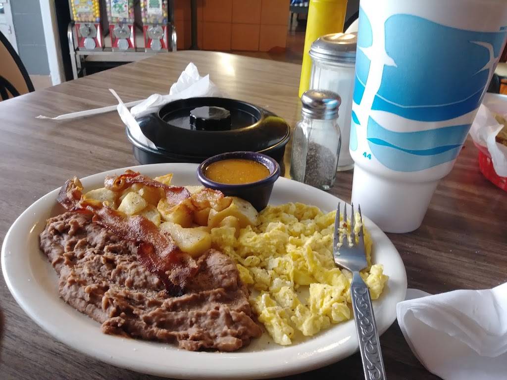 J & I Cafe | restaurant | 1431 E Houston St, San Antonio, TX 78202, USA | 2102710557 OR +1 210-271-0557