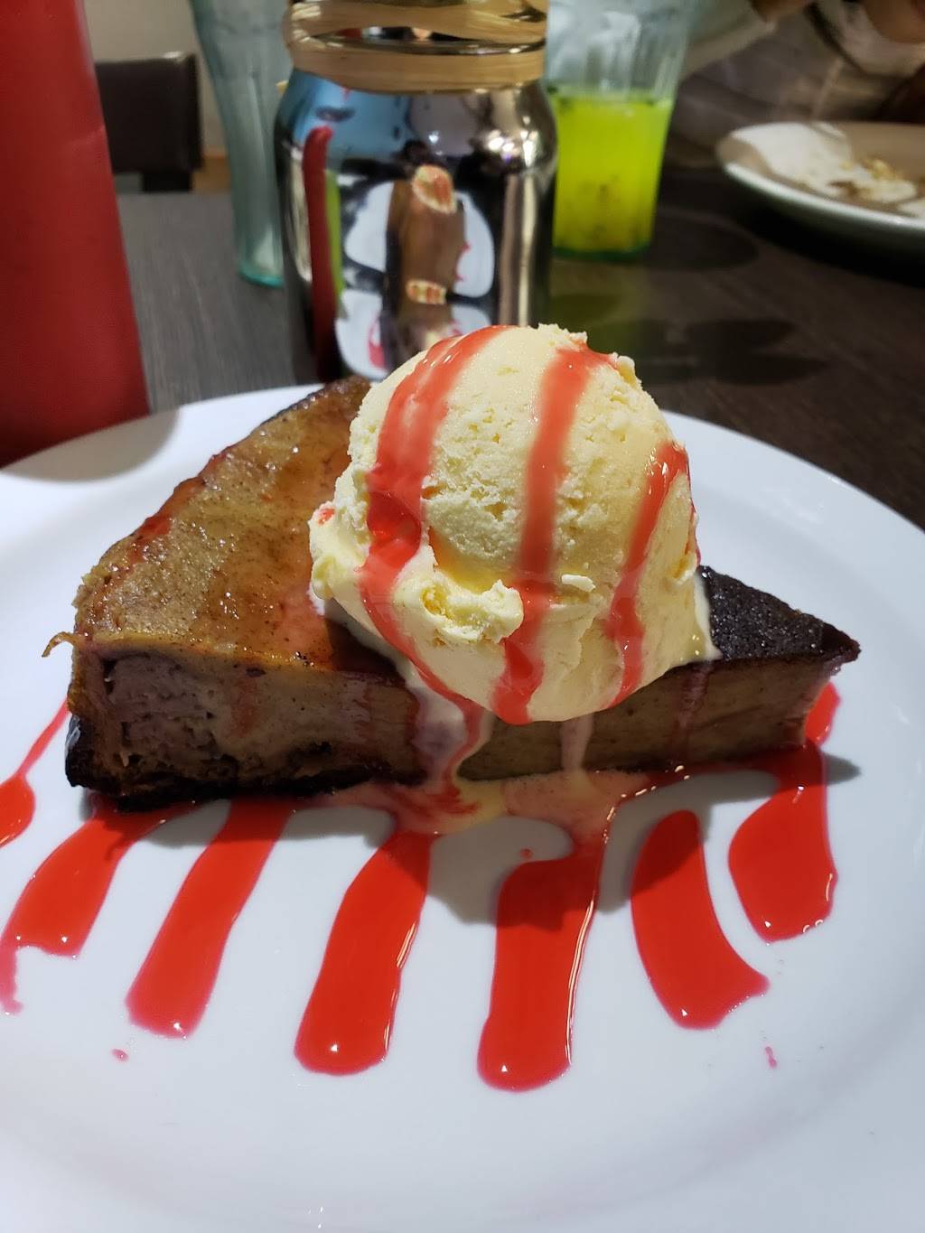 El Salvadoreño Pupuseria | restaurant | 3056 Del Monte Blvd, Marina, CA 93933, USA | 8317472385 OR +1 831-747-2385