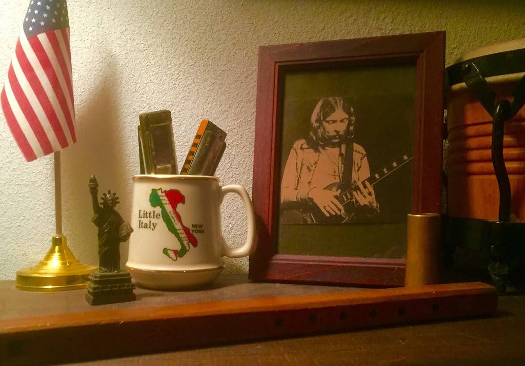 Leos Midway | restaurant | 190 7th St, Garden City, NY 11530, USA | 5167420574 OR +1 516-742-0574