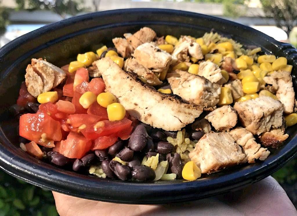 Pollo Tropical | restaurant | 20403 Biscayne Blvd, Aventura, FL 33180, USA | 3059359520 OR +1 305-935-9520