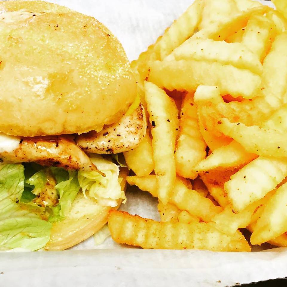 J Wings | restaurant | 1011 9th Ave SW, Bessemer, AL 35022, USA | 2055654555 OR +1 205-565-4555