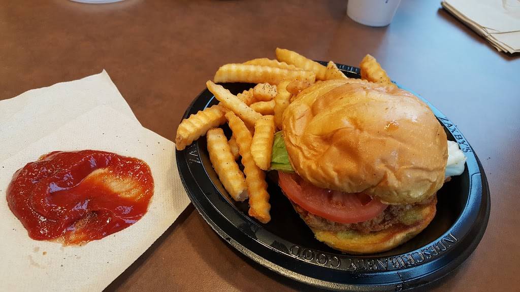 Zaxbys Chicken Fingers & Buffalo Wings | restaurant | 2240 Union Ave, Memphis, TN 38104, USA | 9014177908 OR +1 901-417-7908