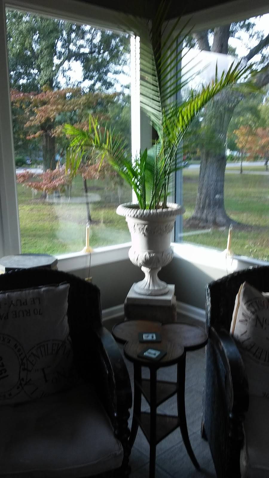 Rosewood Manor | restaurant | 900 N Main St, Marion, SC 29571, USA | 3363129260 OR +1 336-312-9260