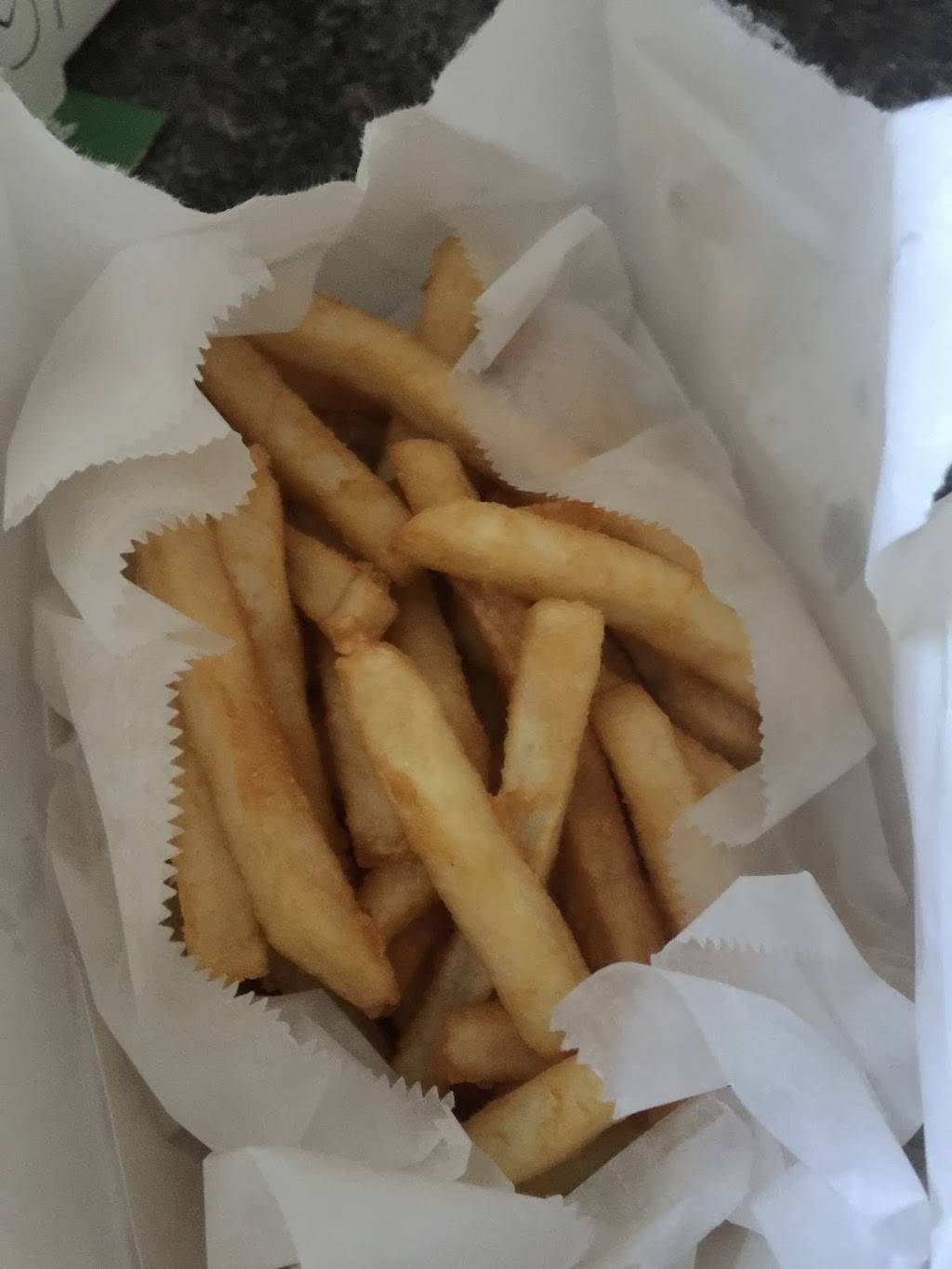 Little Italy 2 | restaurant | S 4th St & Queen St, Philadelphia, PA 19147, USA | 2679282920 OR +1 267-928-2920