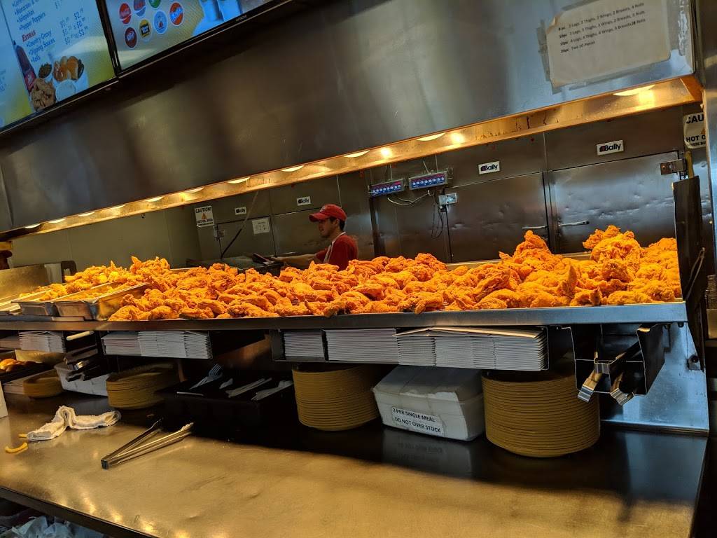 Bushs Chicken | restaurant | 8831 Potranco Rd, San Antonio, TX 78251, USA | 2105216844 OR +1 210-521-6844