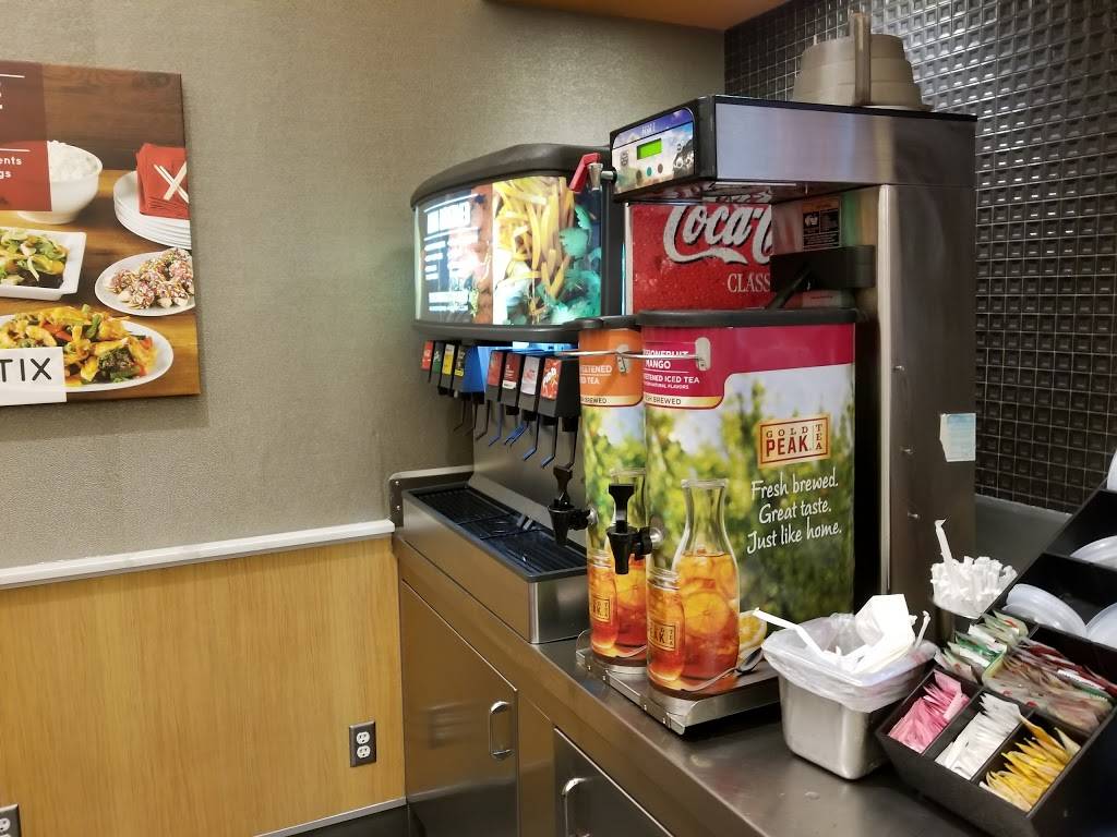 Pick Up Stix Fresh Asian Flavors | restaurant | 2801 W MacArthur Blvd Suite D, Santa Ana, CA 92704, USA | 7149794222 OR +1 714-979-4222