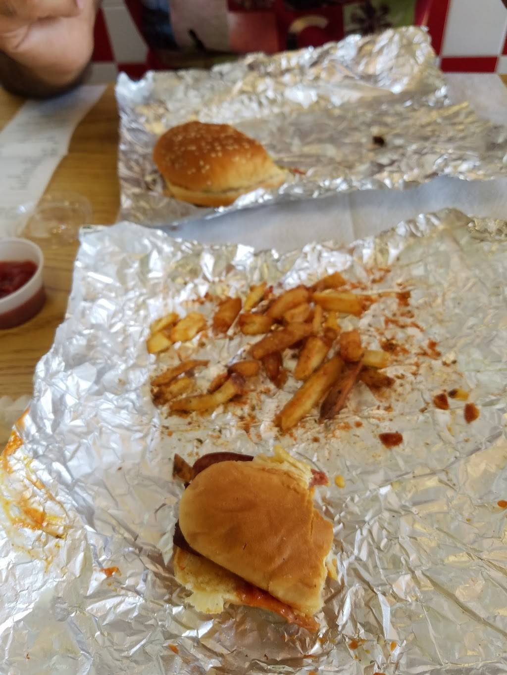 Five Guys | meal takeaway | 9039 Southside Blvd, Jacksonville, FL 32256, USA | 9045389100 OR +1 904-538-9100