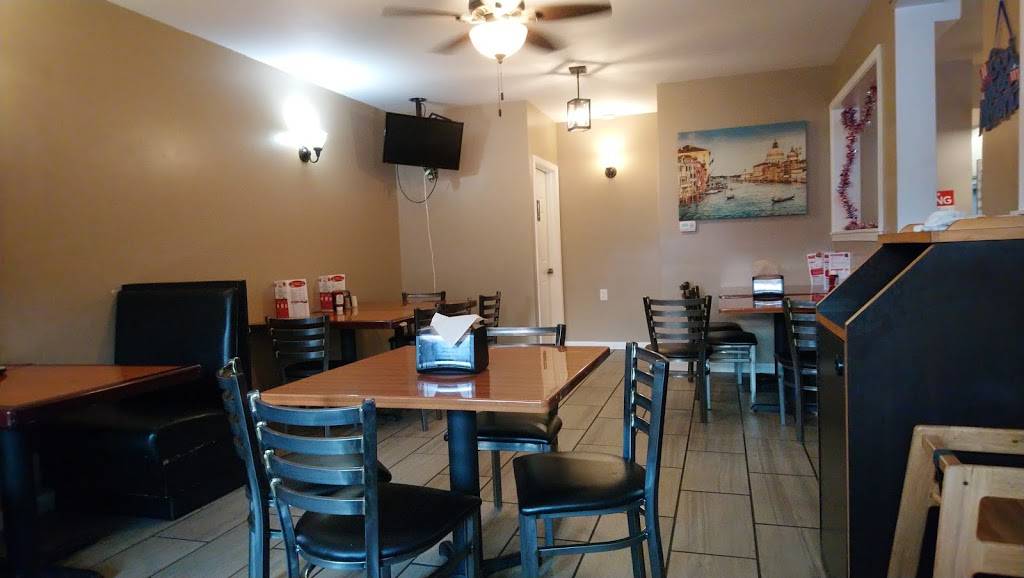 Lombardoughs Pizza | restaurant | 615 Hopkins St, Buffalo, NY 14220, USA | 7168267200 OR +1 716-826-7200