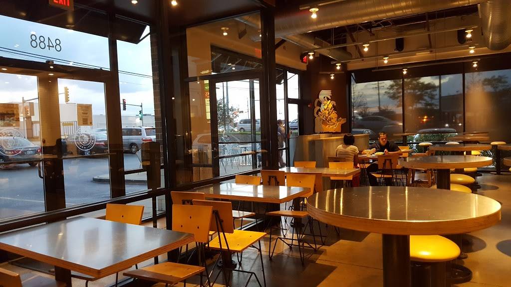 Chipotle Mexican Grill | restaurant | 8488 W Golf Rd, Niles, IL 60714, USA | 8473245086 OR +1 847-324-5086