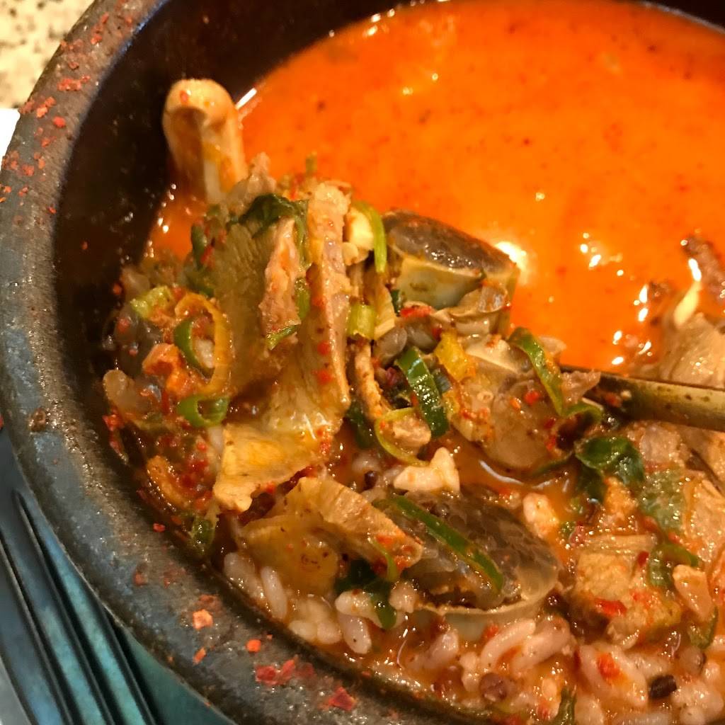 Moo Bong Ri | restaurant | 2949 W Olympic Blvd, Los Angeles, CA 90006, USA | 2133871600 OR +1 213-387-1600