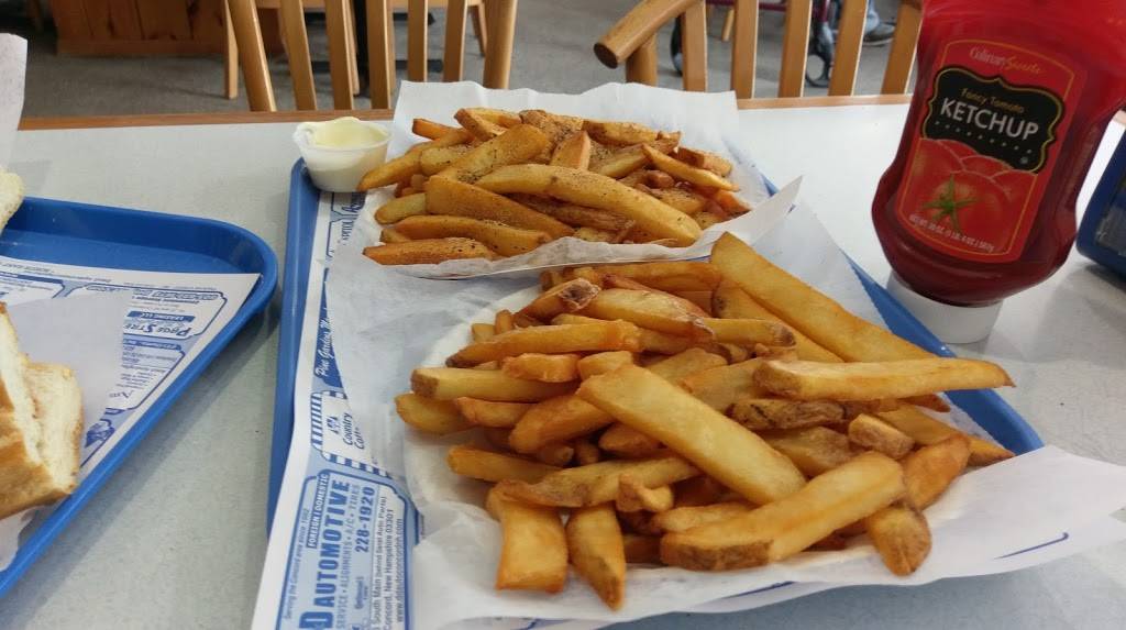 Chiefs Place | restaurant | 348 Village St, Penacook, NH 03303, USA | 6037539500 OR +1 603-753-9500