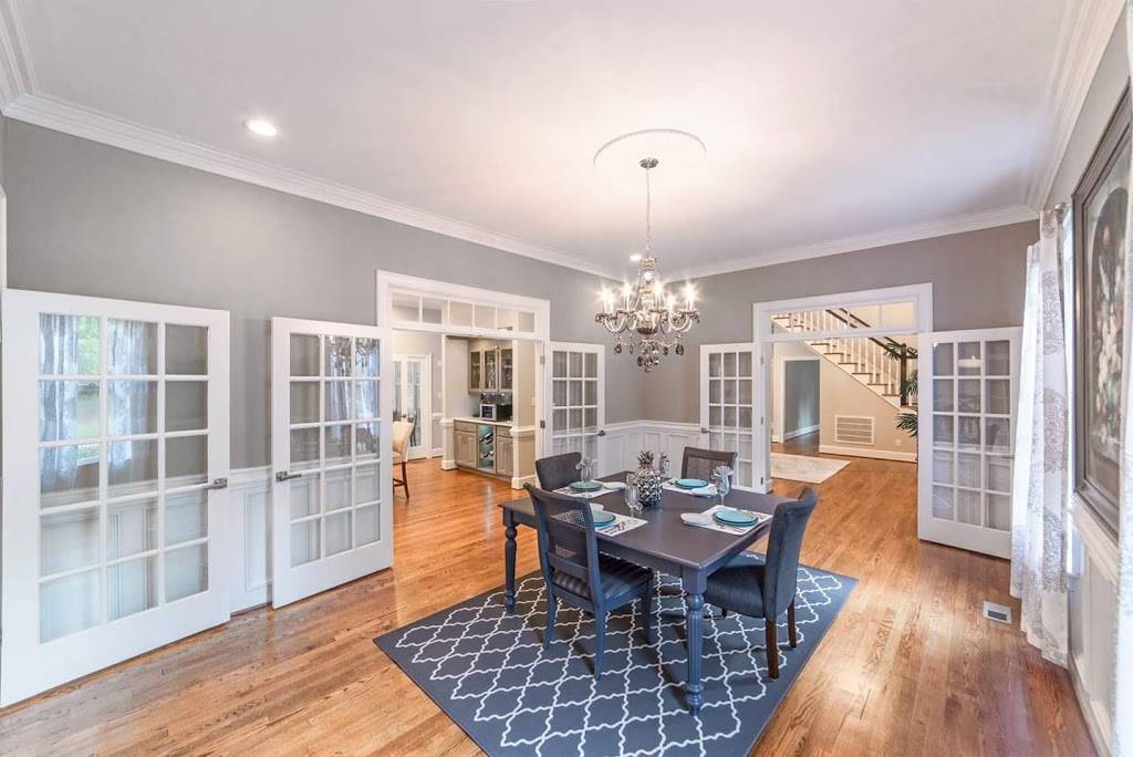 Donna Ks | restaurant | 1820 Milton Rd, Charlotte, NC 28215, USA | 7045372800 OR +1 704-537-2800