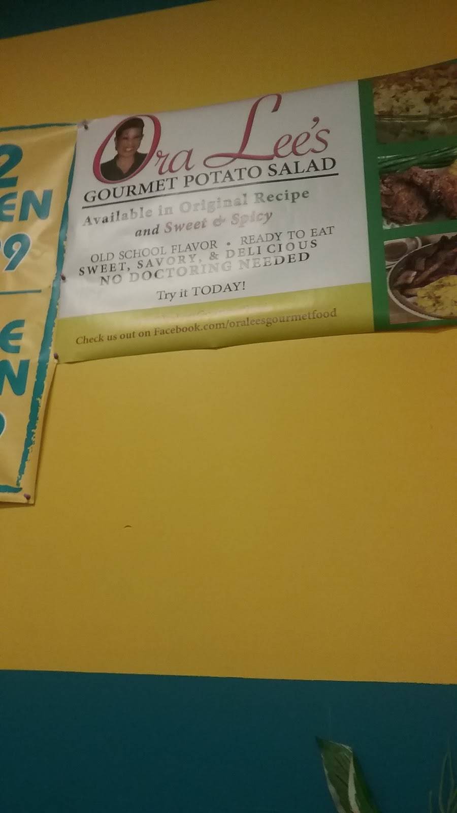 Sharks Fish & Chicken | restaurant | 35 E 59th St, Chicago, IL 60637, USA | 7739558000 OR +1 773-955-8000