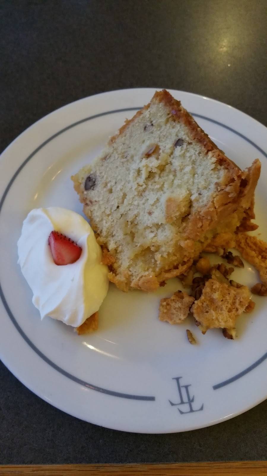 Two Tree Restaurant | restaurant | 401 Cypress St, Millington, MD 21651, USA | 4109285887 OR +1 410-928-5887