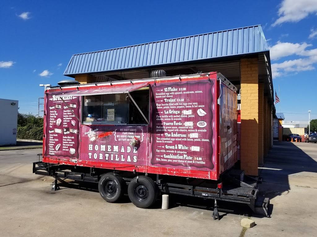 La Traila food truck | restaurant | 5108 Balcones Woods Dr, Austin, TX 78759, USA | 5127741371 OR +1 512-774-1371