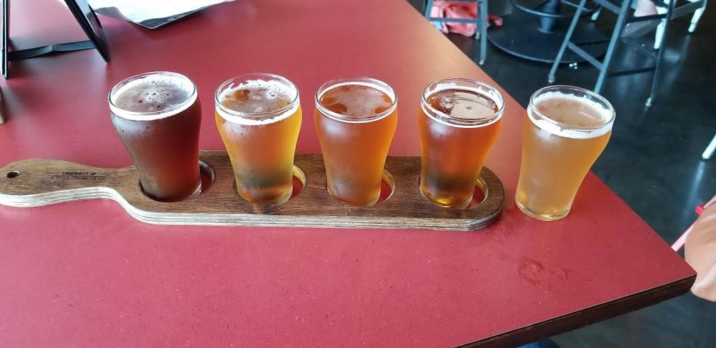 Michigan Beer Growler Company | restaurant | 31221 Southfield Rd, Beverly Hills, MI 48025, USA | 2483853773 OR +1 248-385-3773