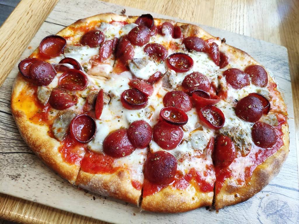 Cugini | meal takeaway | 16 W Market St, Corning, NY 14830, USA | 6079732269 OR +1 607-973-2269