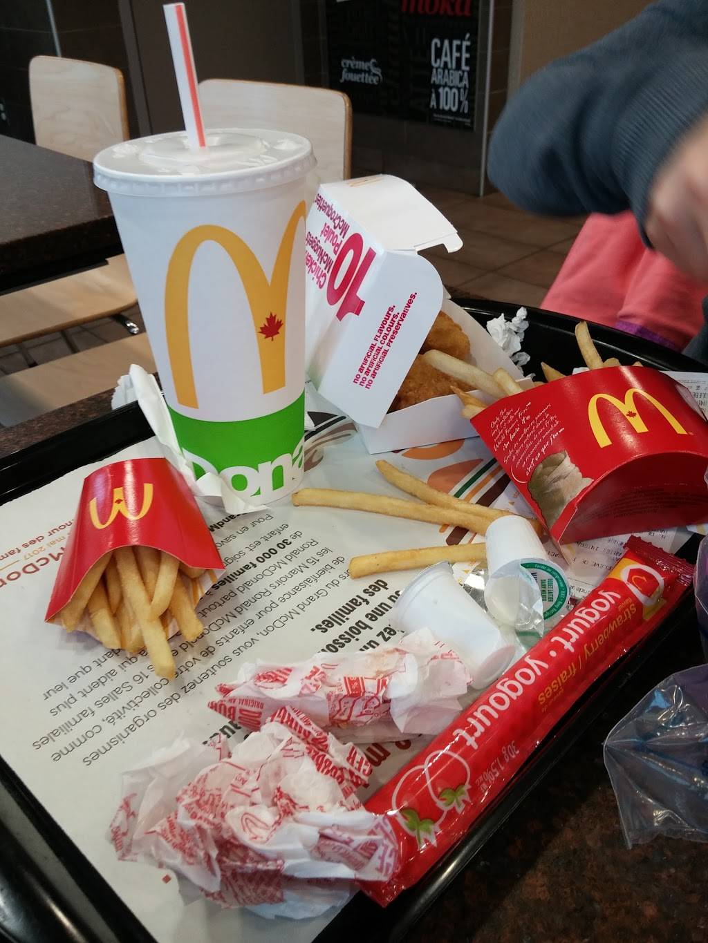 McDonalds | cafe | 848 Boulevard de lAnge-Gardien, LAssomption, QC J5W 4M9, Canada | 4505890229 OR +1 450-589-0229