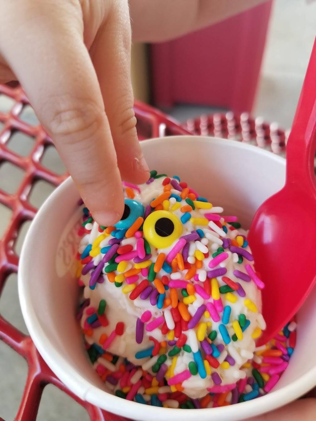 Brusters Real Ice Cream | restaurant | 2450 FL-50, Clermont, FL 34711, USA | 3527085851 OR +1 352-708-5851