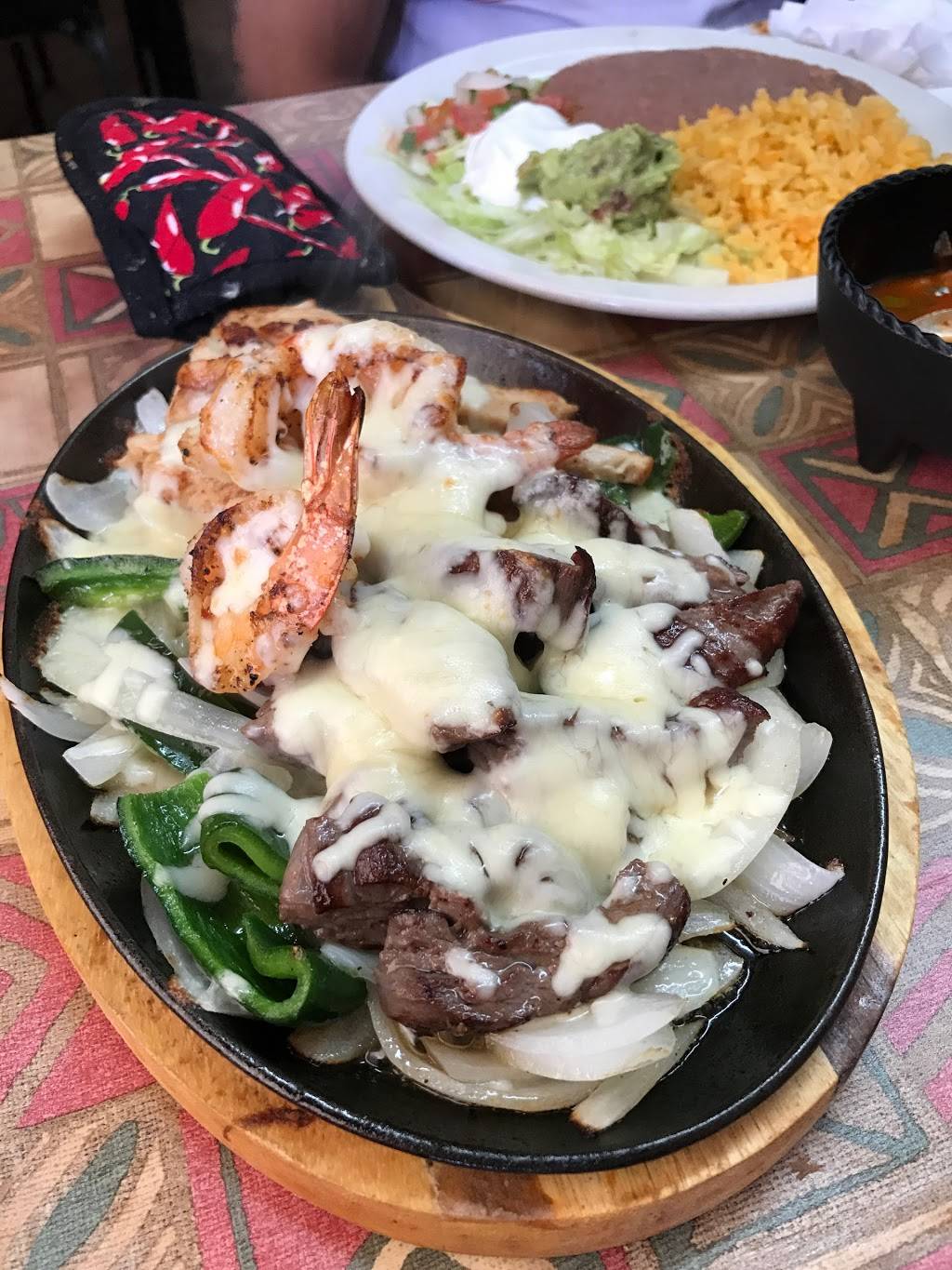 Fajitas Locos Mexican Food | restaurant | 3015 State Hwy 76, Branson, MO 65616, USA | 4173206003 OR +1 417-320-6003