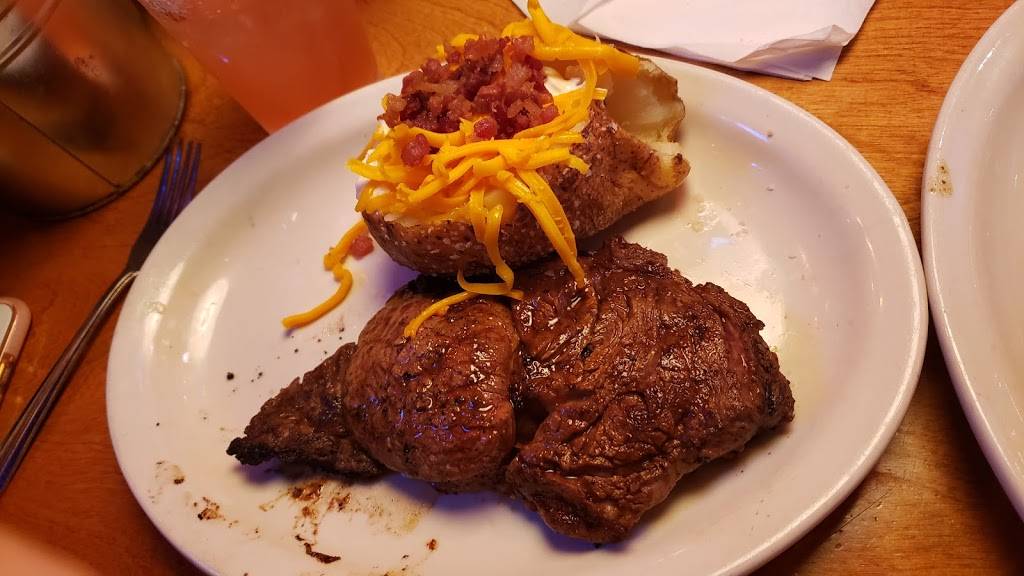 Texas Roadhouse | restaurant | 6372 S Semoran Blvd, Orlando, FL 32812, USA | 4078529104 OR +1 407-852-9104