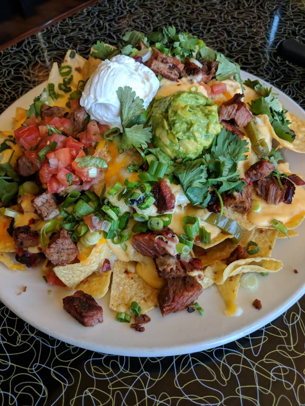 Lucilles Smokehouse Bar-B-Que | restaurant | 24201 W, Valencia Blvd, Valencia, CA 91355, USA | 6612551227 OR +1 661-255-1227