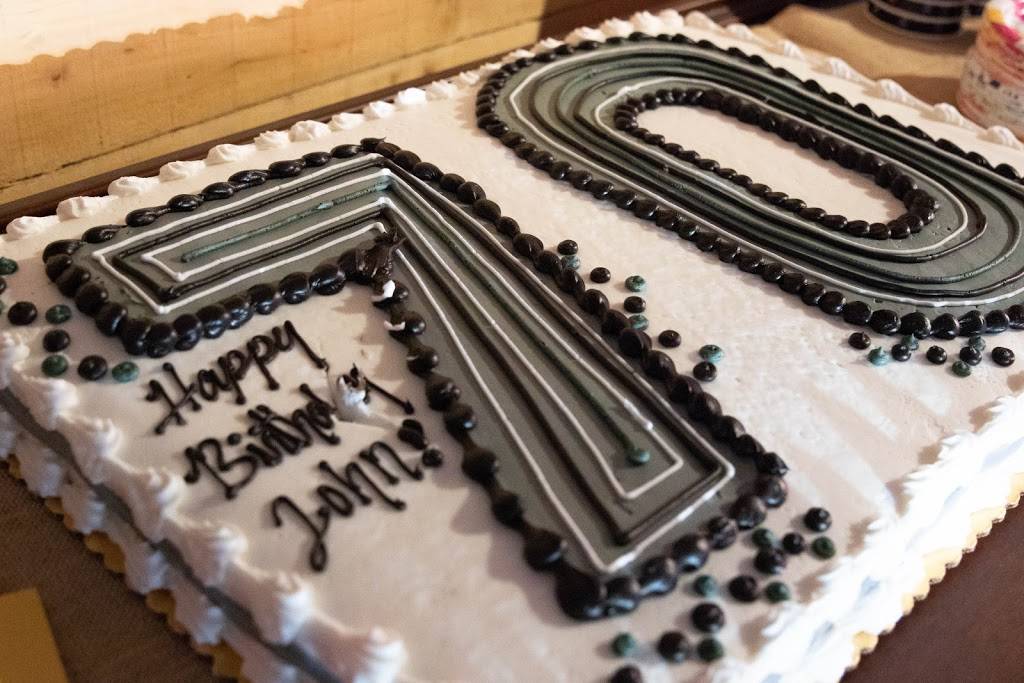 Bartonville Food Store | restaurant | 96 McMakin Rd, Bartonville, TX 76226, USA | 9402413301 OR +1 940-241-3301