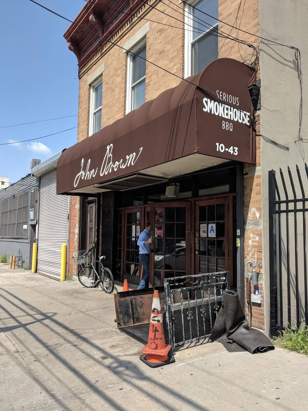 John Brown Smokehouse | restaurant | 10-43 44th Dr, Long Island City, NY 11101, USA | 3476171120 OR +1 347-617-1120