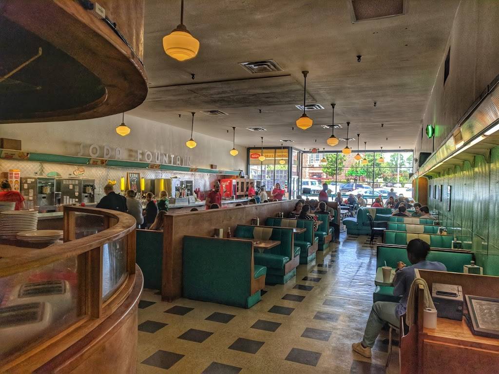 Brents Drugs | restaurant | 655 Duling Ave, Jackson, MS 39216, USA | 6013663427 OR +1 601-366-3427