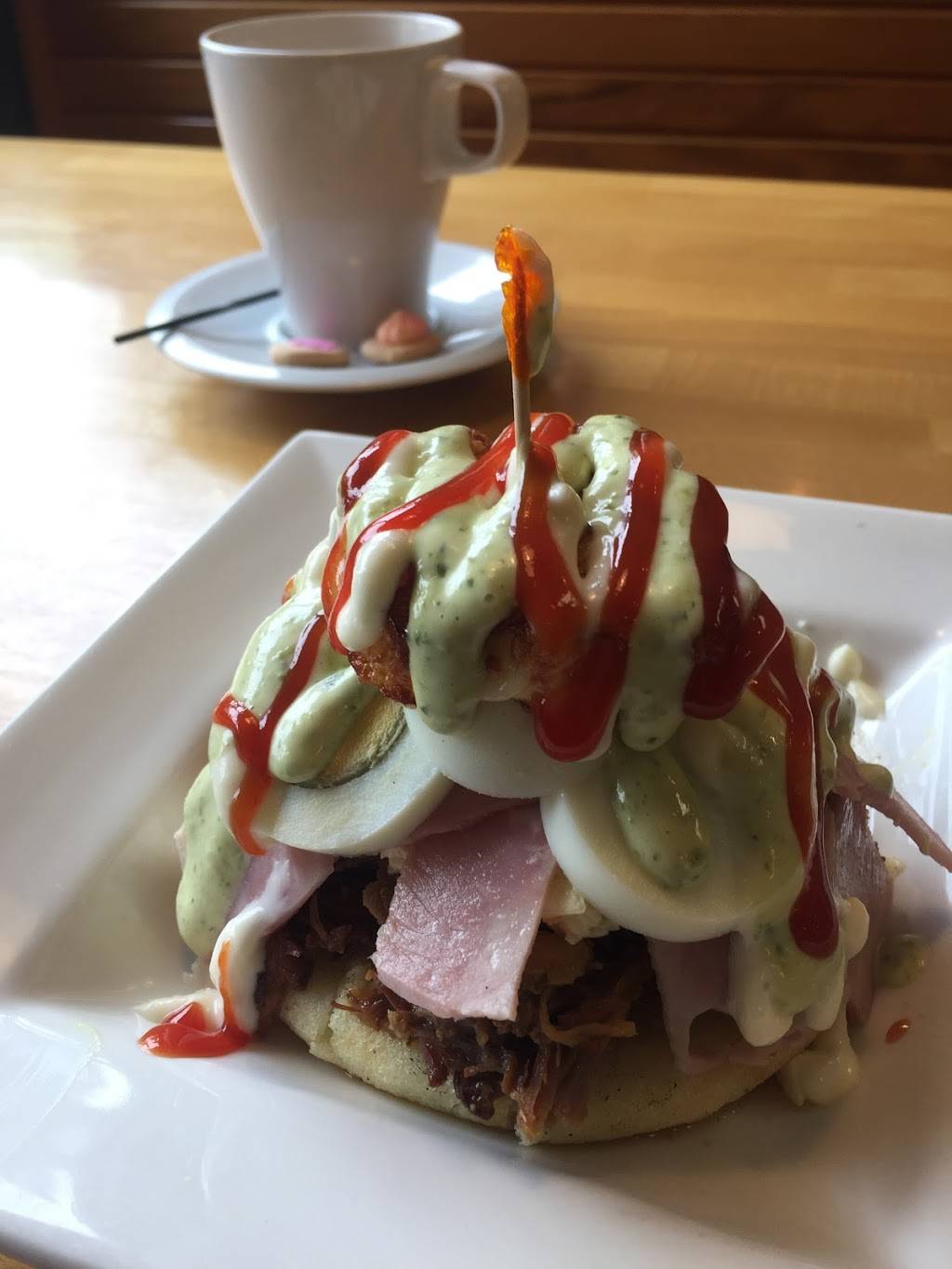 La Fuente Restaurant, Bakery & Cafe | bakery | 8687 W Irlo Bronson Memorial Hwy #103, Kissimmee, FL 34747, USA | 4077784388 OR +1 407-778-4388