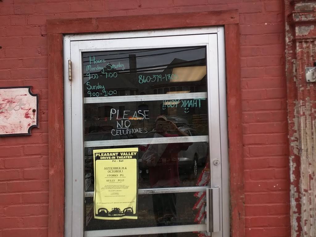 Johns Import Deli | restaurant | 98 Main St, Winsted, CT 06098, USA | 8603791805 OR +1 860-379-1805