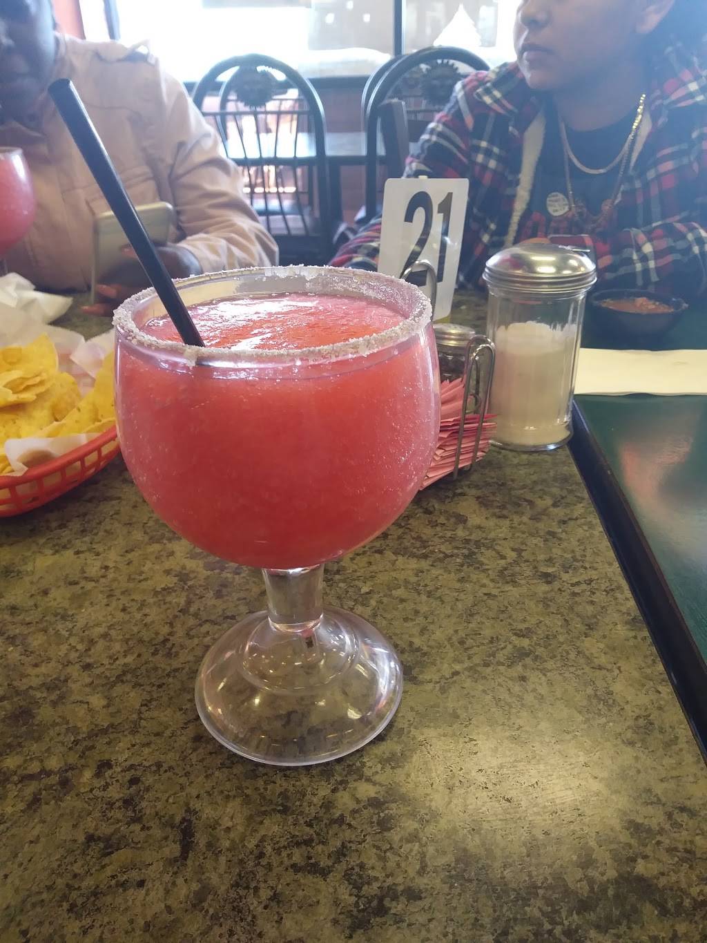 Taquerias Arandas | restaurant | 10739 North Fwy, Houston, TX 77037, USA | 2812721556 OR +1 281-272-1556