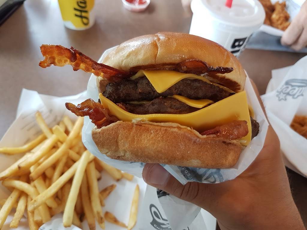 Hardees | restaurant | 1416 W Main St, Waynesboro, VA 22980, USA | 5409429798 OR +1 540-942-9798