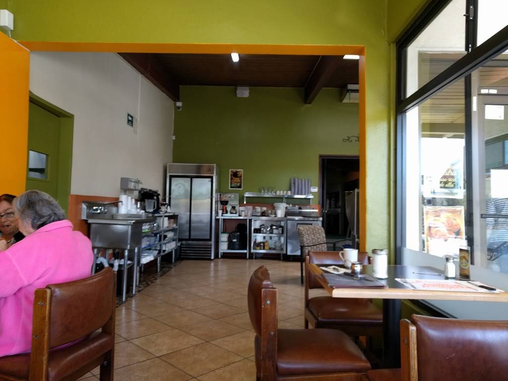 Restaurant "San Marcos" | restaurant | Fracc., Av. Juárez 160, Romero, 21410 Tecate, B.C., Mexico | 016656541086 OR +52 665 654 1086